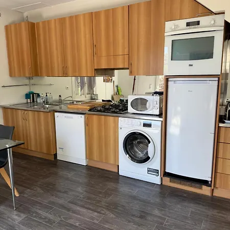 Дом отдыха Maison Антиб